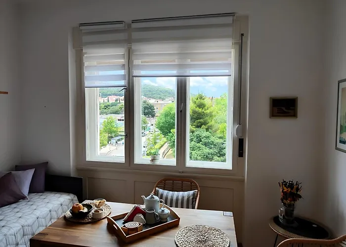 Of Music - In The Center Of 公寓 *